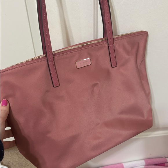 kate spade Handbags - Small  Kate spade bag